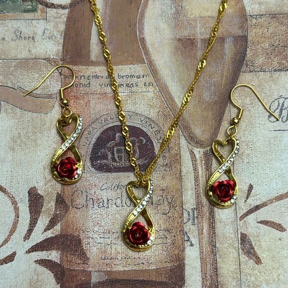 Rose & Heart Necklace and Earring Set NWOT - Picture 1 of 5